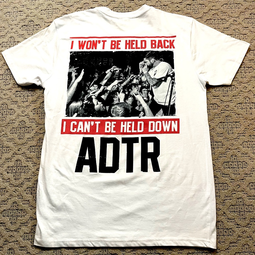 🎸 '10 A Day To Remember Band What Separates Me Album Two Side UNWORN Clean Tee